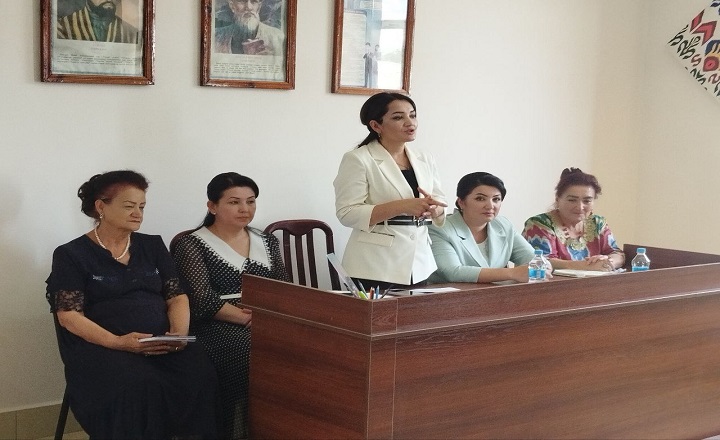“Oqila Ayollar” Harakati Muhim Vazifalarni Bajarmoqda