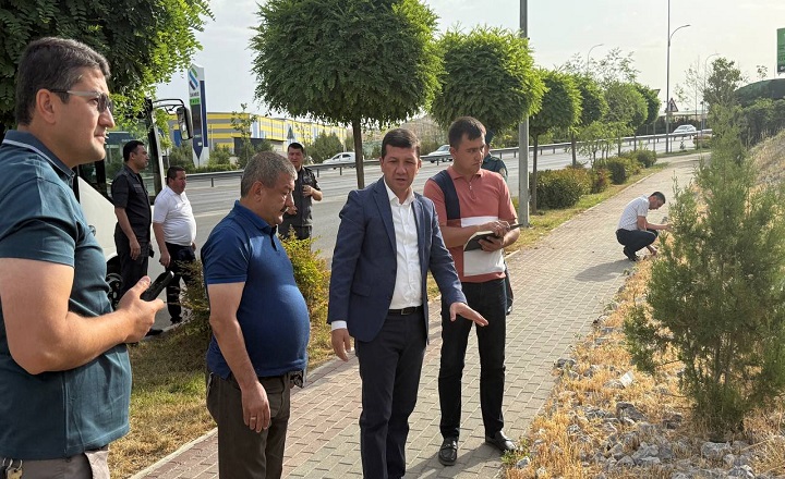 Samarqand Shahar Hokimi Fazliddin Umarov Boshchiligi Shahar Ko‘Chalaridagi Obodonlashtirish Holatini O‘Rganish Ishlari Davom Etmoqda.