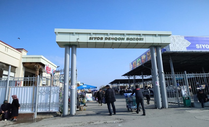 Samarqand shahrida Ramazon oyi yarmarkalari tashkil etilmoqda va narxlarning sunʼiy oshishiga yo‘l qo‘yilmaydi